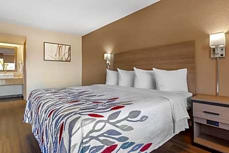 Deluxe King Room Smoke Free