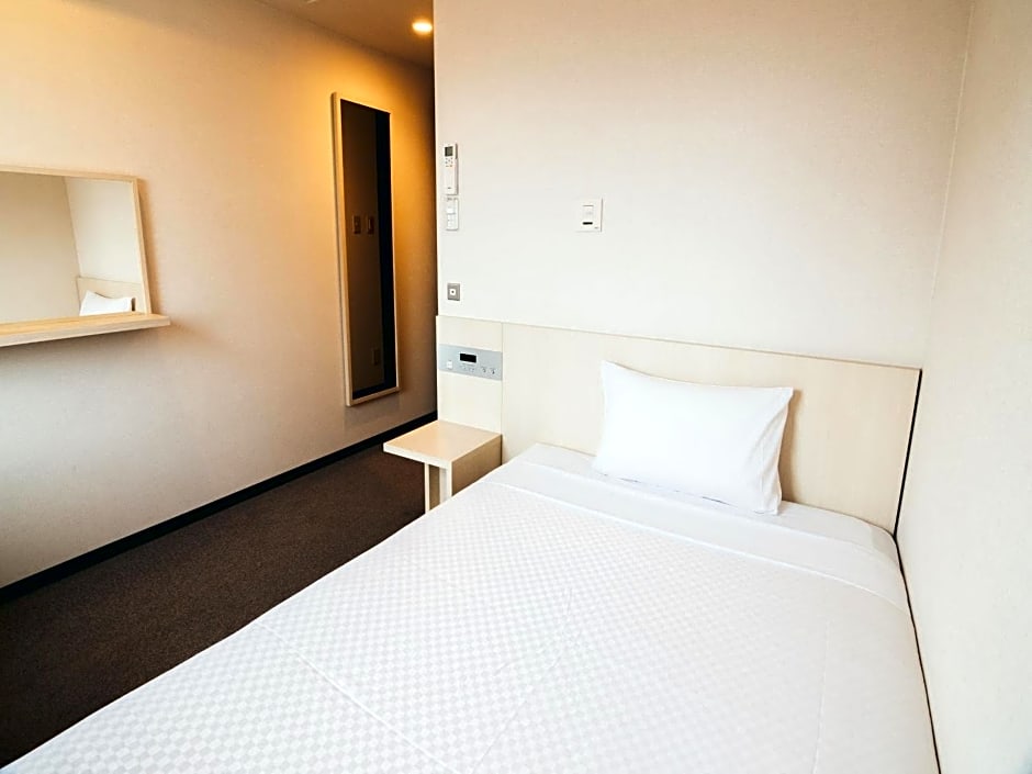 Quintessa Hotel Kokura Comic & Books