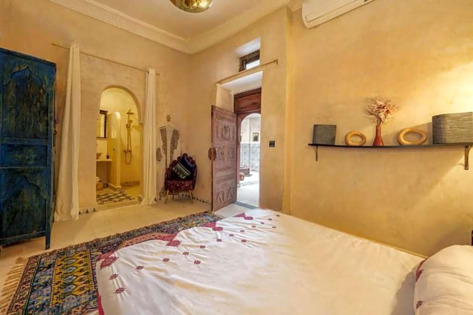Riad 7 chambres - Petit dejeuner gratuit