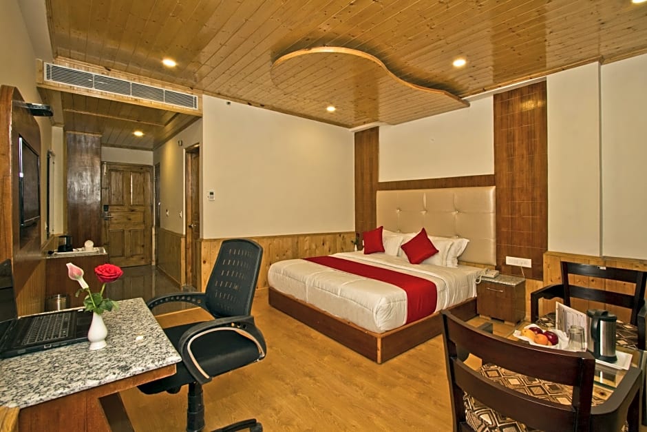 Sarthak Regency (Centrally Heated & Air cooled)