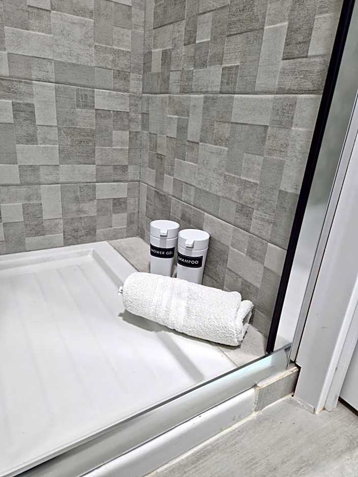 B&B HERCULANEUM RUINS