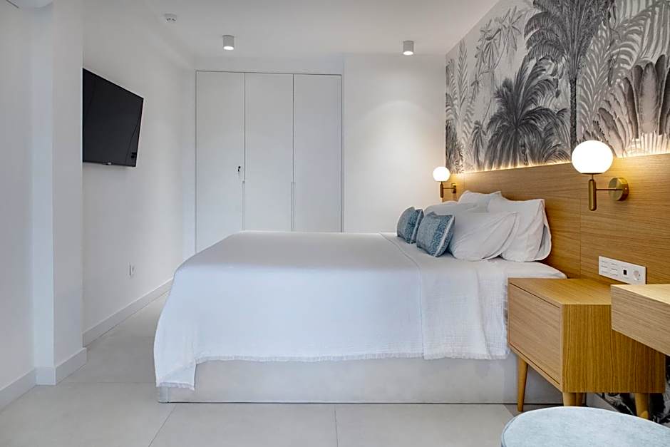 TMS Andorra Luxury ApartHotel, Las Americas, Pool&Beach