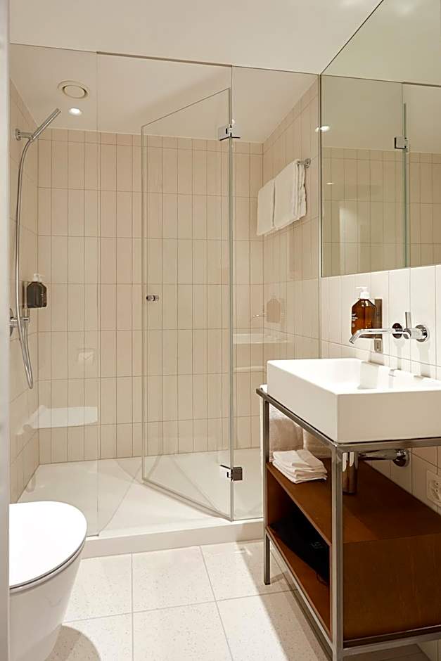 Italian Lifestyle Hotel & Osteria Chartreuse