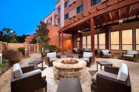 Courtyard by Marriott Tyler