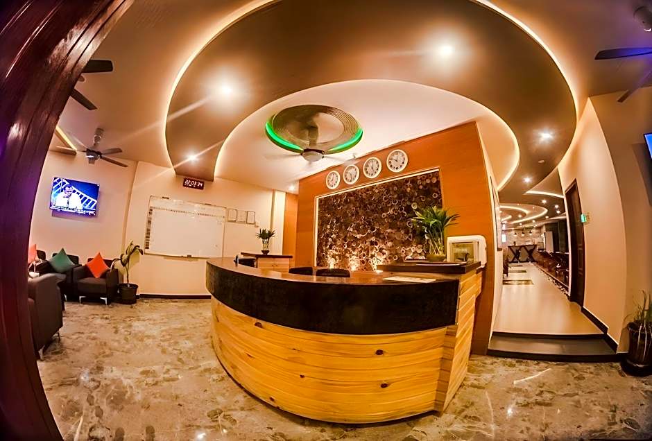 Triton Beach Hotel & Spa at Maafushi