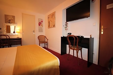 Double Room with Shower