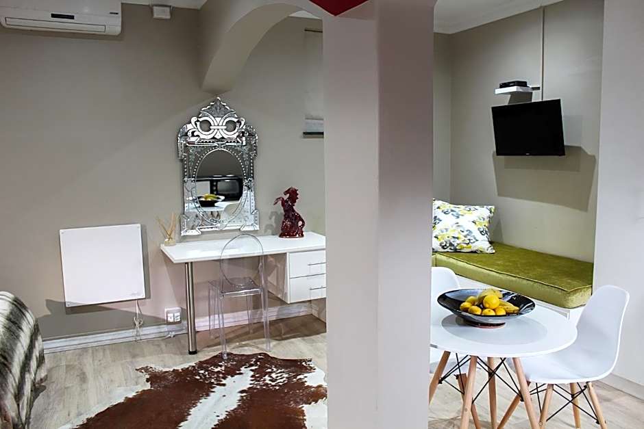 A' Queenslin Guesthouse