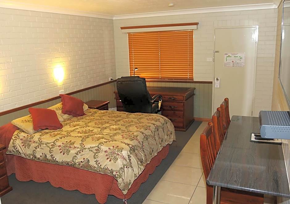Barcaldine Country Motor Inn