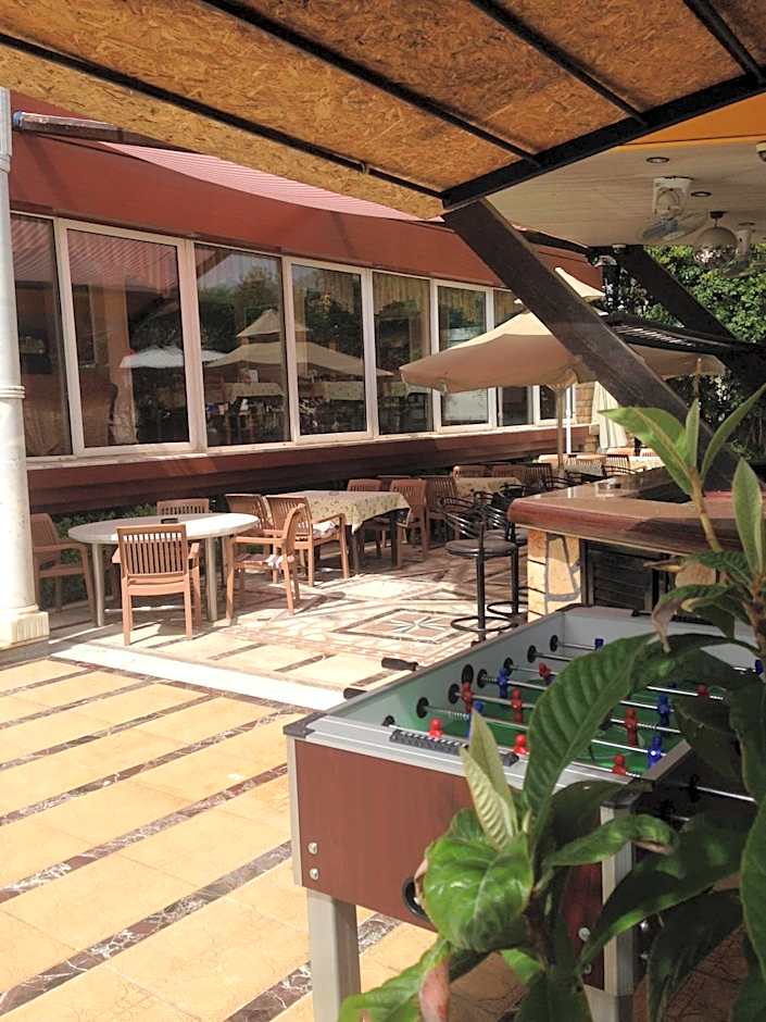 Blue Yacht Marina Apart Hotel