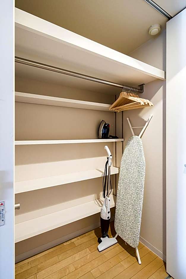 Section L Residence Ginza
