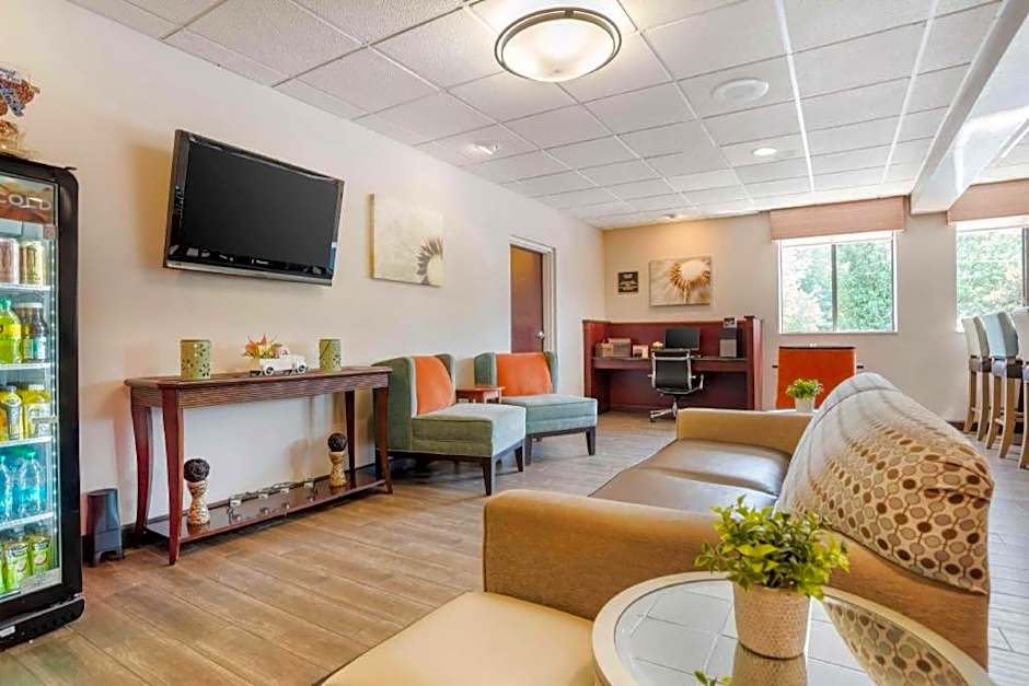 Best Western Plus Oak Mountain Inn