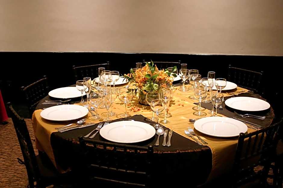 Crowne Plaza Toluca - Lancaster By IHG