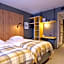 Plan B Hotel - Living Chamonix