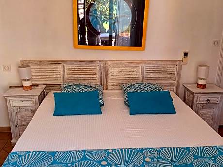 Double Room with Pool View