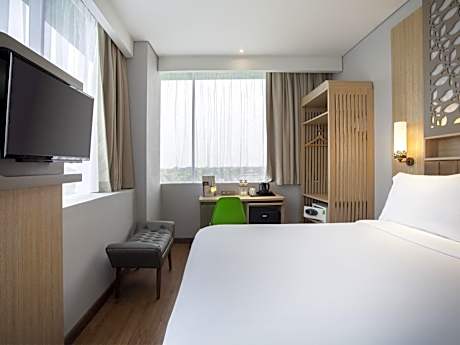 Superior Queen Room with Panoramic View