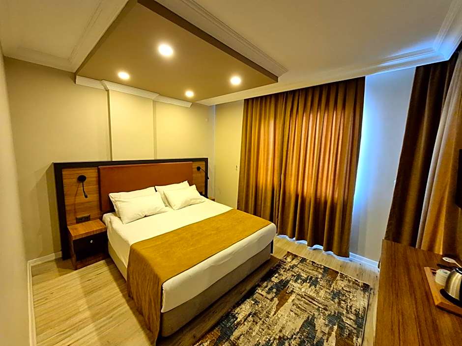 Toprak Otel