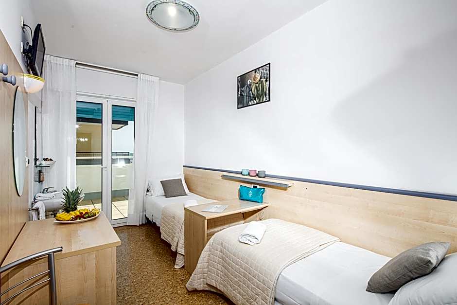 Hotel Condor
