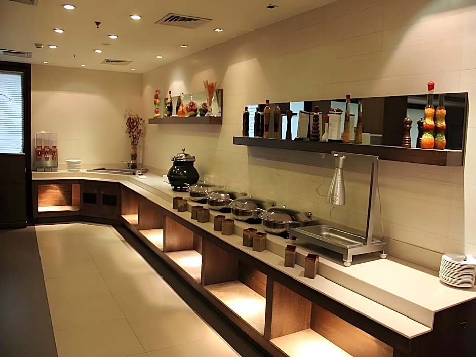 Shervani Hotel Nehru Place