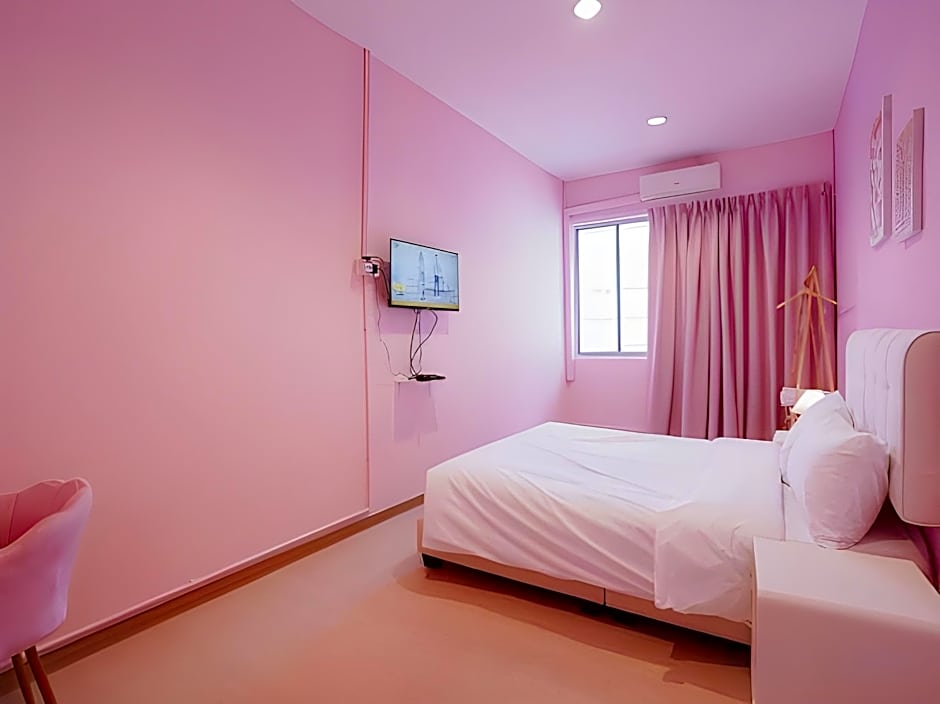 Palette Pink Cabana George Town