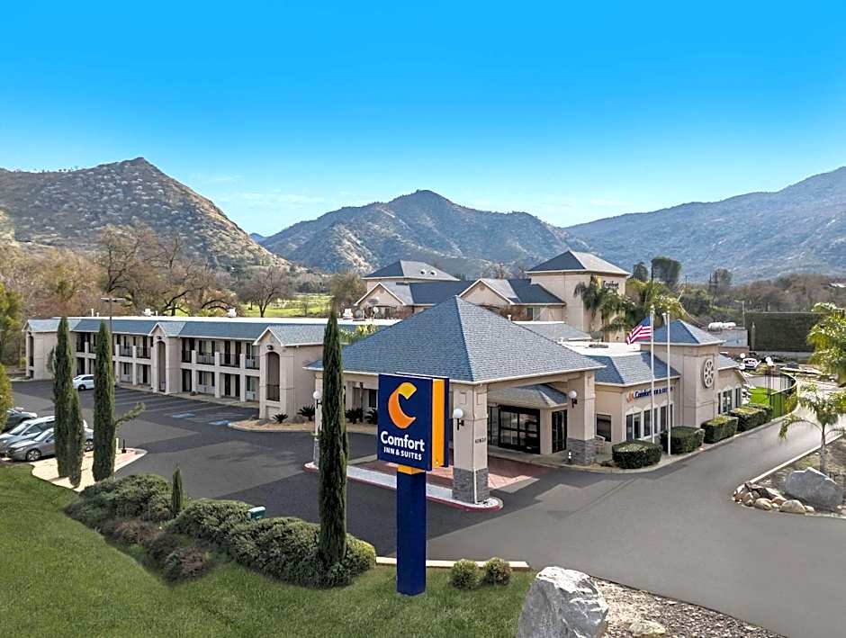 Comfort Inn & Suites Sequoia Kings Canyon