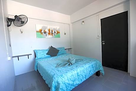 Double Room with Sea View and Air Conditioning