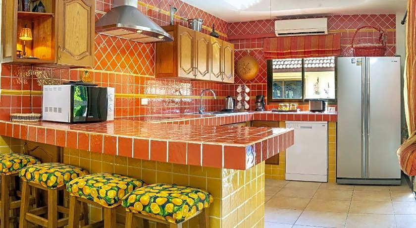 Coconut Paradise Villas