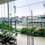 Luxurious Oceanfront condo with Unmatched Panoramic Views