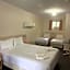 Yass Motel