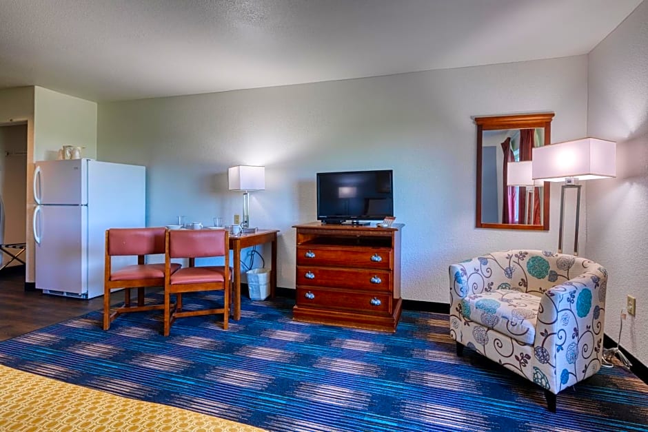 All Towne Suites
