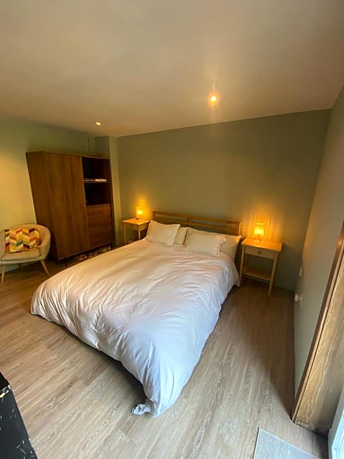 AMAZIGH HOSTEL Rooms & Dorm with Share Kitchen
