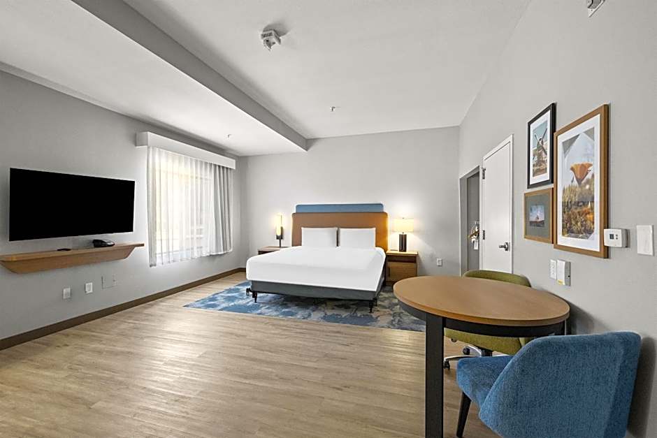 Hampton Inn & Suites Lancaster