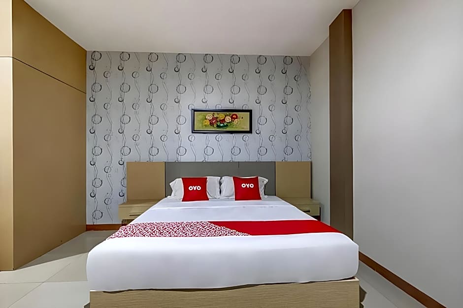 OYO Flagship Tembok Batu Residence