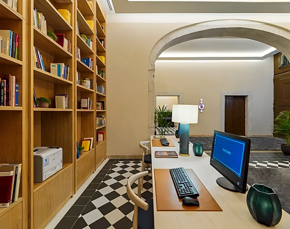 The One Palácio da Anunciada