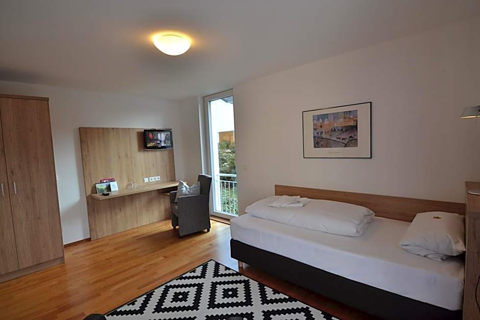 Weinhaus Steppe Hotel 3***Superior und Weinstube