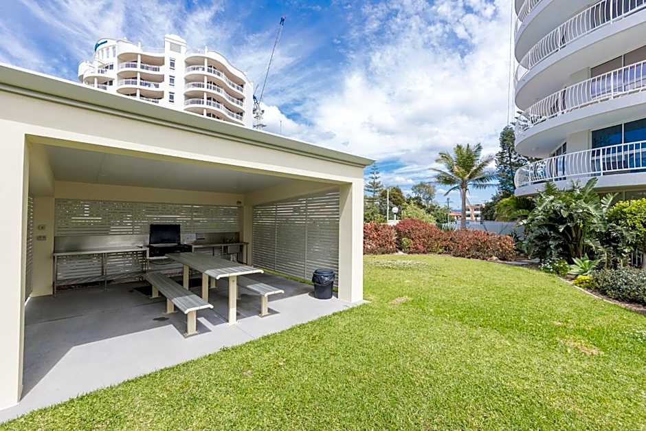 Burleigh Surf Apartments