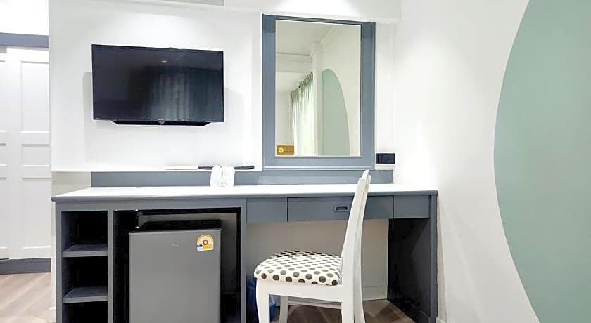 SEATEL Phuket, Patong Beach