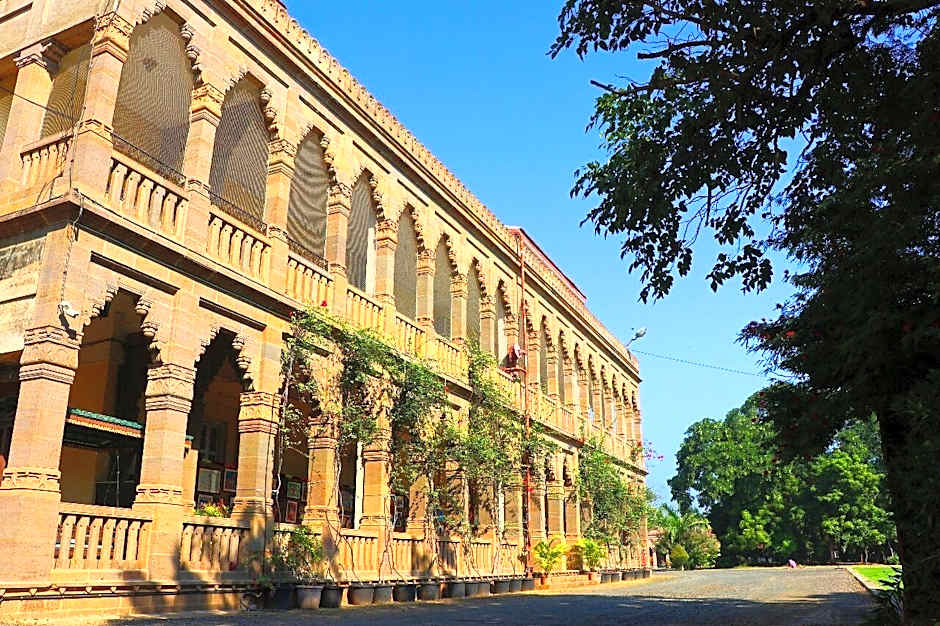 Nilambag Palace Hotel