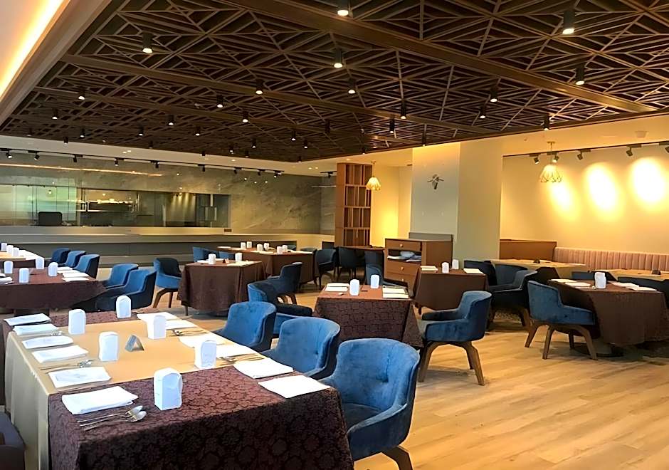 Welcomhotel by ITC Hotels, Ashram Road, Ahmedabad