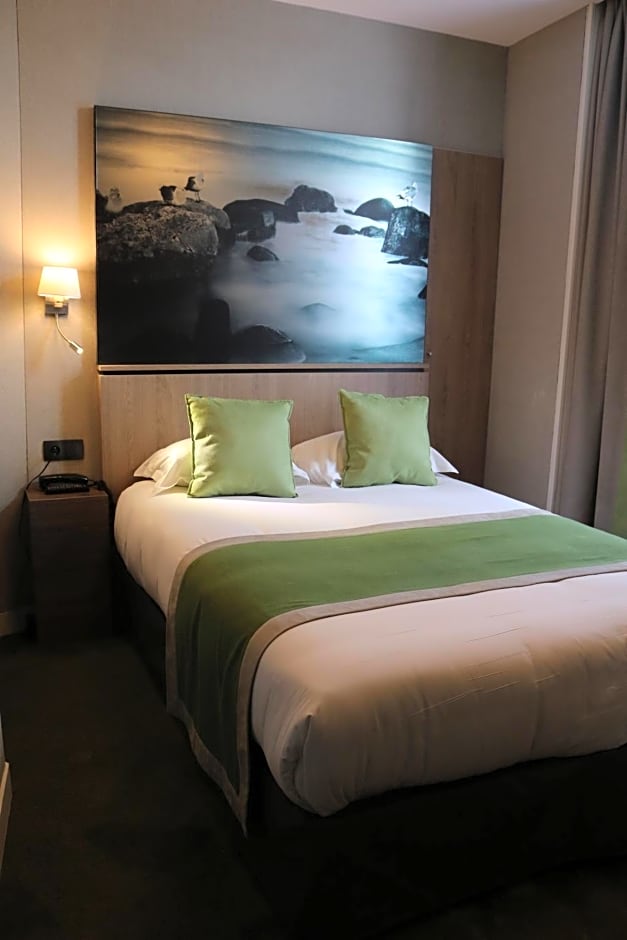 Mouton Blanc Hotel