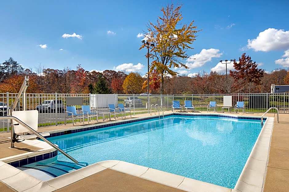 Holiday Inn Express Dumfries By IHG