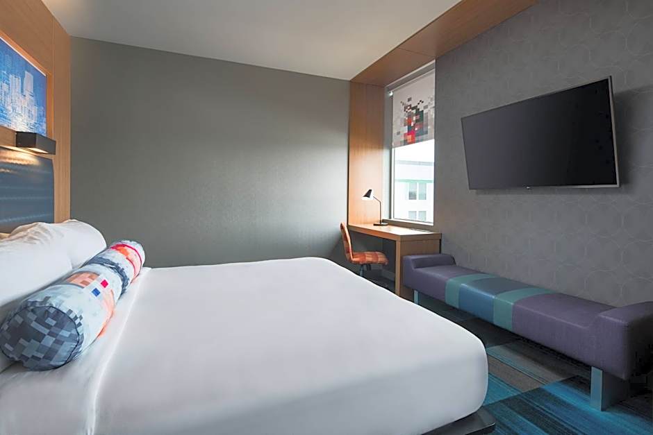 Aloft Denver Airport at Gateway Park