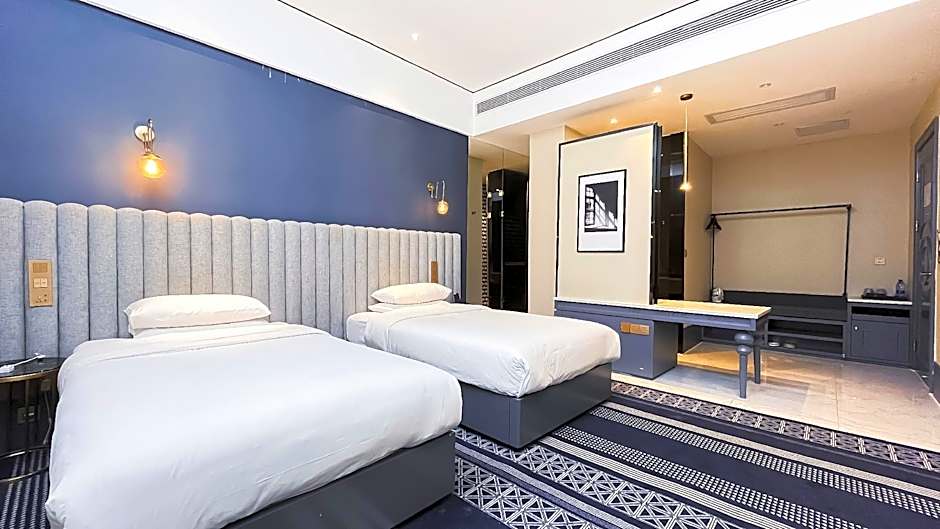 Guangzhou Gangrun East Asia Hotel