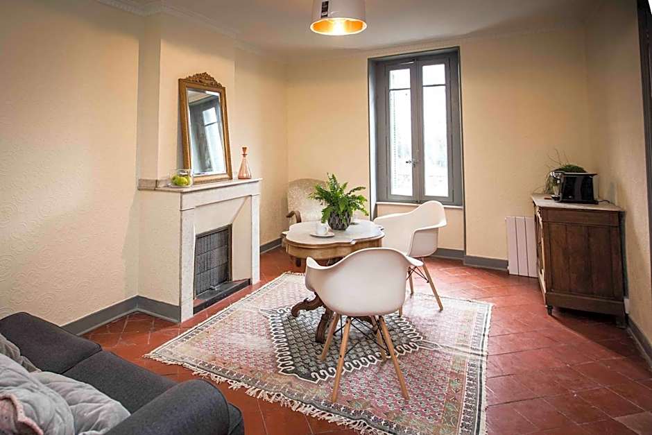 Carcassonne Townhouse
