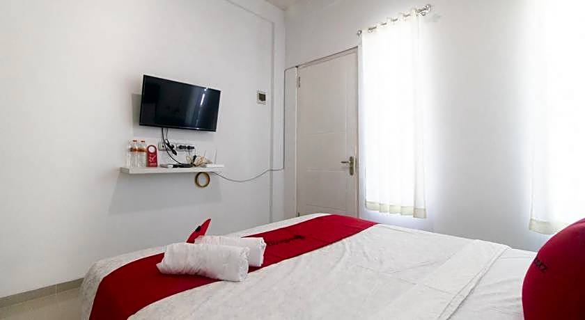 RedDoorz Syariah @ Winong Nganjuk