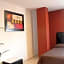 Hotel Leones
