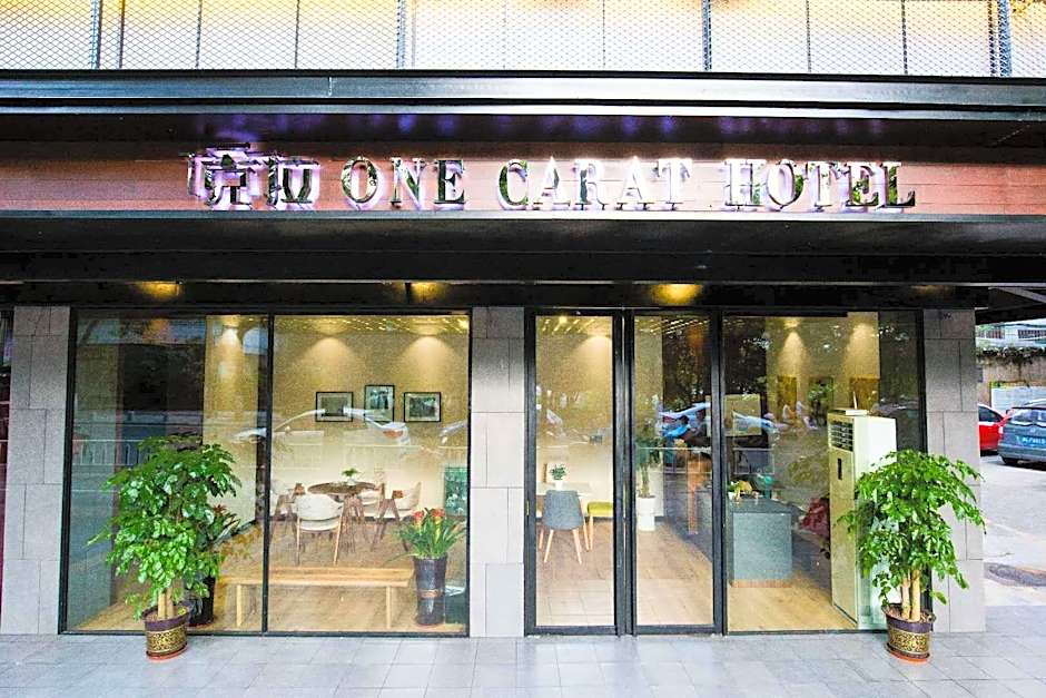 Photo 1 of 39 of One Carat Hotel