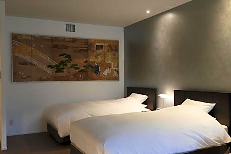 Deluxe Room with Tatami Area - 401