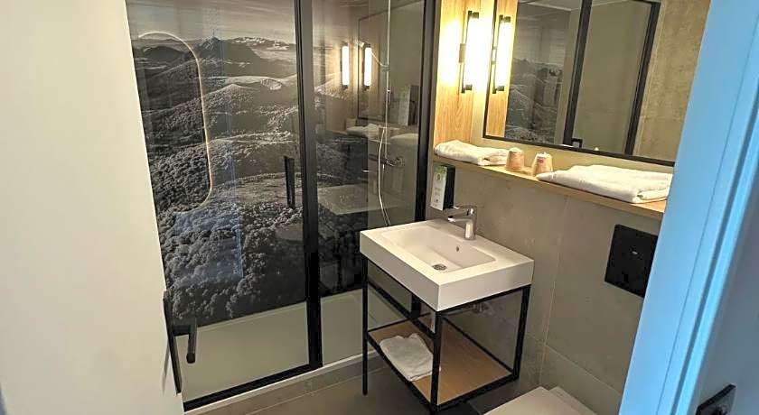 Campanile Clermont Ferrand Nord Riom