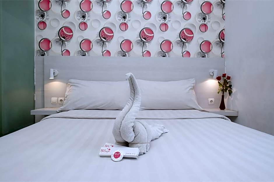 Red Orchid Hotel by Sajiwa