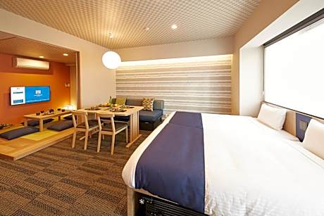 Grand Japanese Room with Washing Machine (1-5 adults)